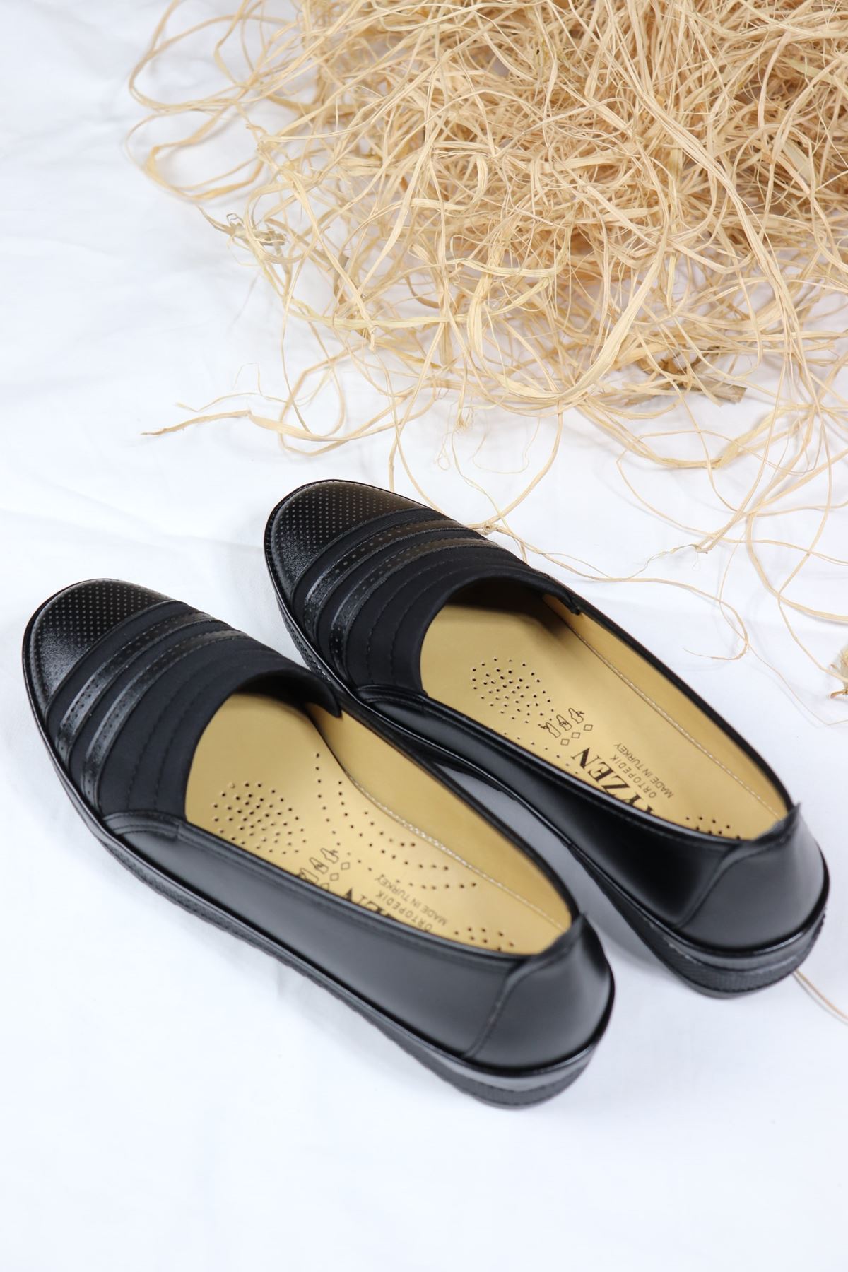 Trendayakkabı - Ortapedik Siyah Anne Ayakkabı 