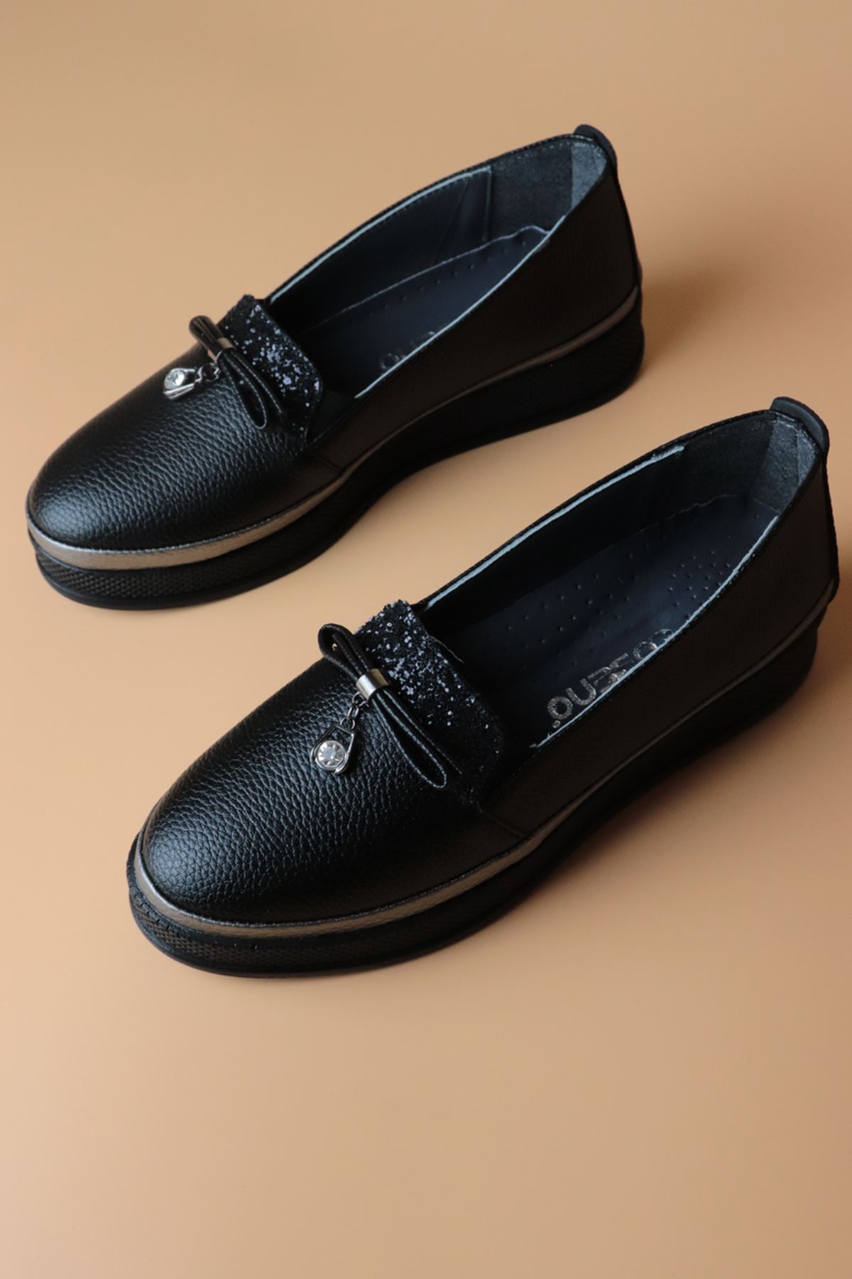 Trendayakkabı - Siyah Günlük Kadın Ayakkabı 