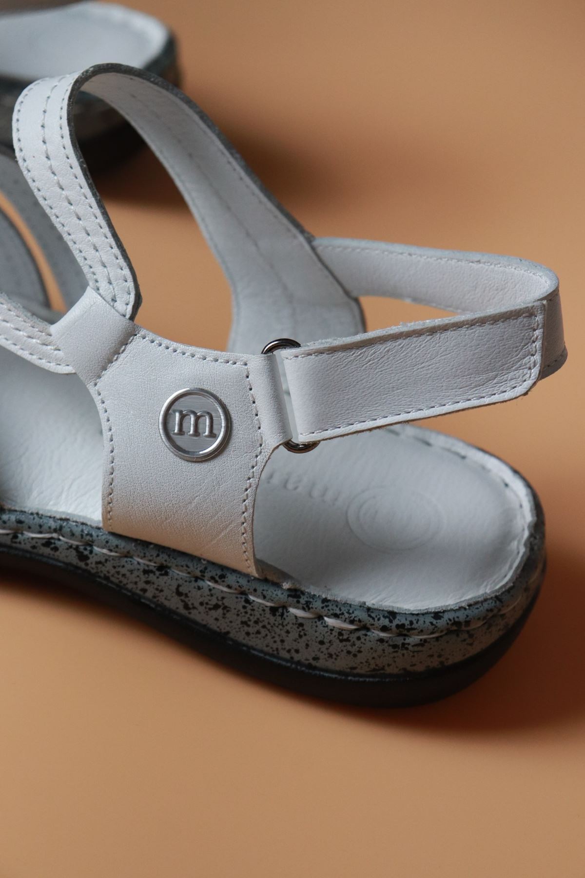 Mammamia - D22YS - 1090B - Beyaz Hakiki Deri Kadın Sandalet