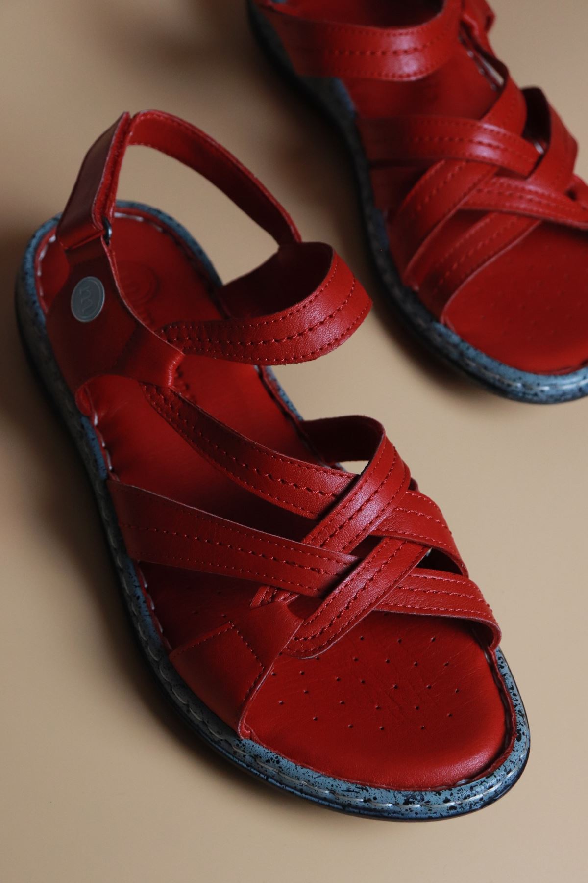 Mammamia - D22YS - 1090B - Kırmızı Hakiki Deri Kadın Sandalet